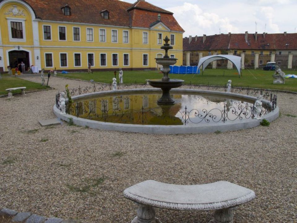 Pałac w Brodach