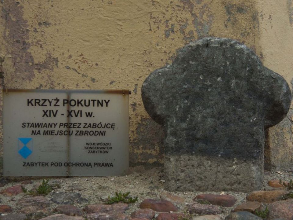 ???: Büβerkreuz in Gassen